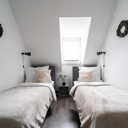 Im Stadtzentrum / Kueche / Fuer 5