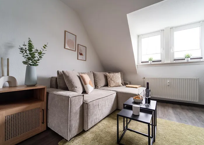 Im Stadtzentrum / Kueche / Fuer 5 *