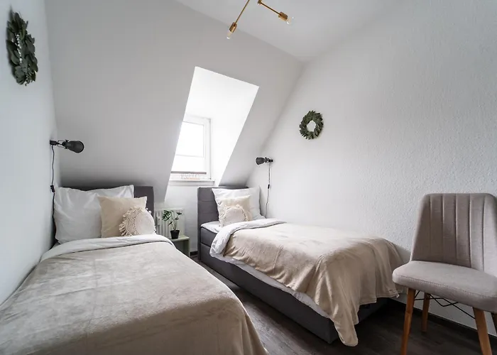 Im Stadtzentrum / Kueche / Fuer 5 Essen